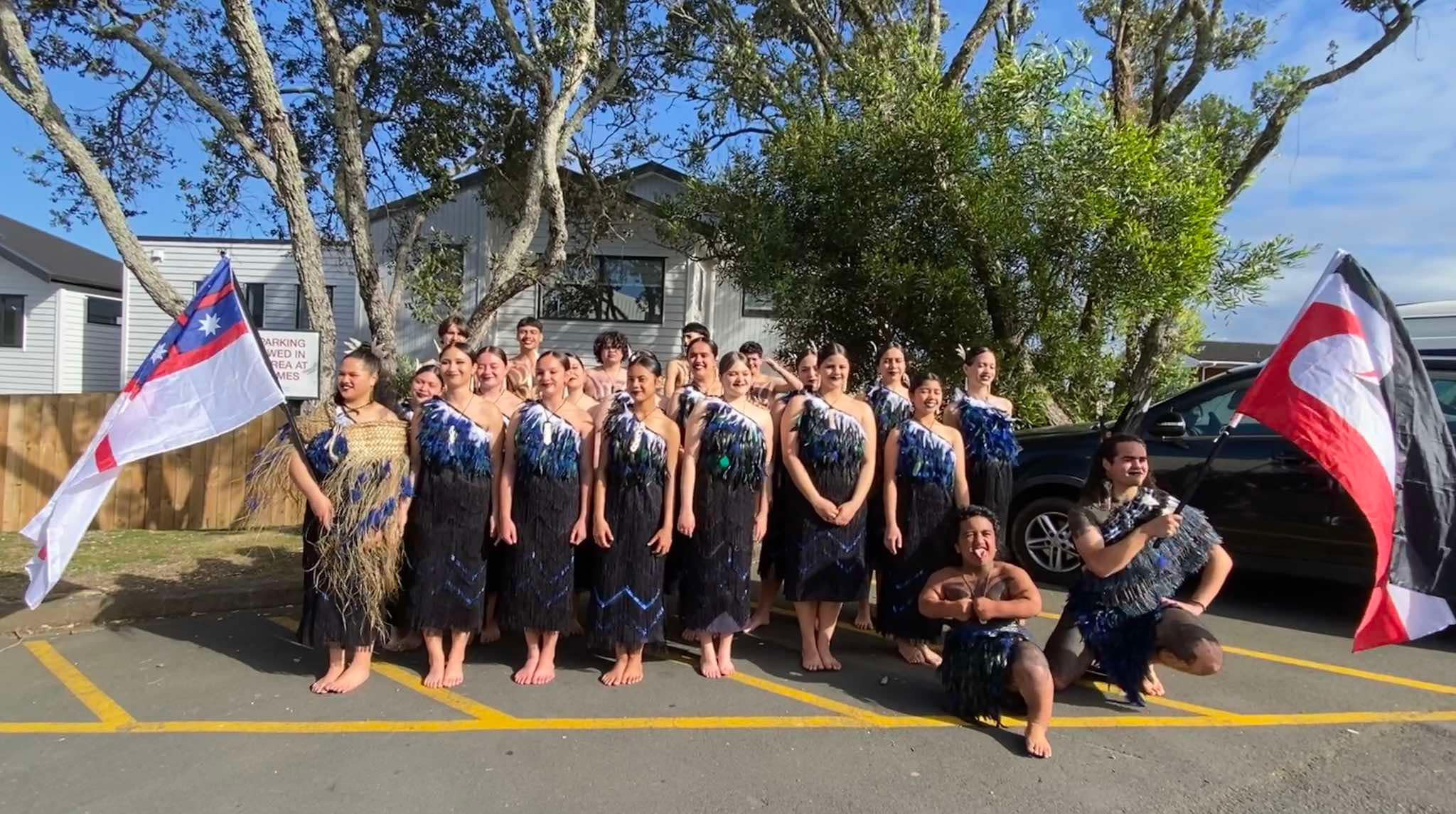 Ngā Pae Maunga o Waitākere Performance